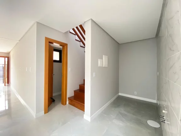Imagem Triplex à venda em Passo de Torres, Centro, com 3 quartos, 185,91m²