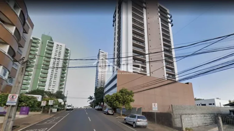 Imagem Terreno 905m2 - Centro - Francisco Beltrão