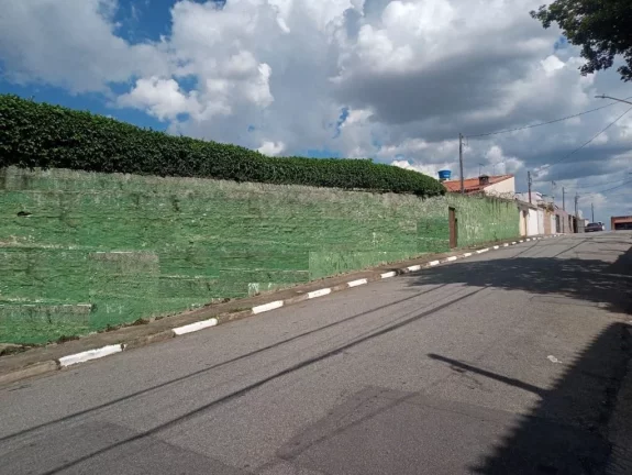 Imagem Chácara com Piscina à venda, 1709 m² por R$ 1.700.000 - Vila Amélia - Poá/SP