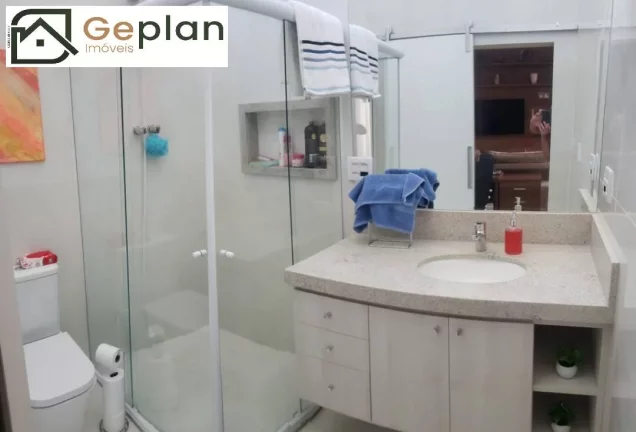 Imagem EXCELENTE CASA COMERCIAL COM MORADIA!!! ÓTIMO PARA INVESTIDOR!!!