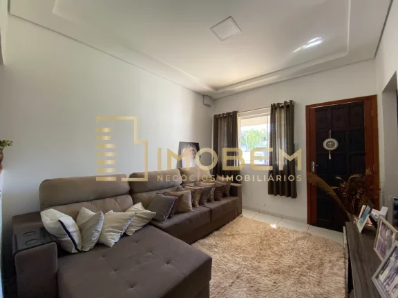 Imagem Imperdível! Casa à venda em Sinop-MT, Residencial Florença - 3 quartos, 2 suítes, 2 salas, 4 banheiros, 2 vagas, 210m².