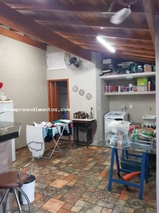 Imagem Casa para Venda em Limeira, Jardim Lagoa Nova, 2 dormitórios, 1 banheiro, 1 vaga
