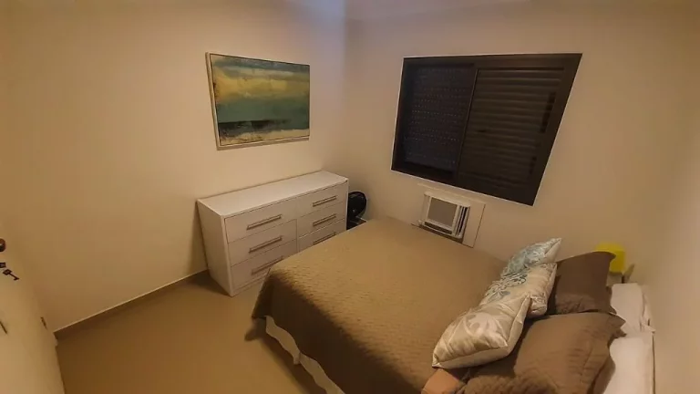 Imagem Pitangueiras - Próximo ao mar - 120 m² úteis - 2 vagas - Excelente localização.