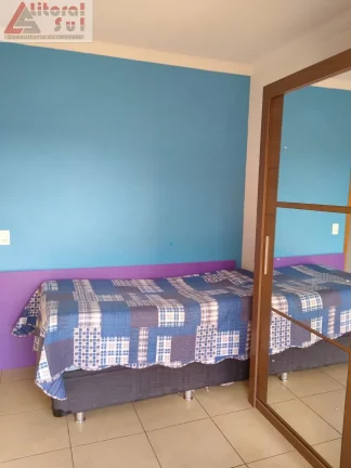 Imagem Sobrado 03 dormitórios , sendo 01 suite , sacada - Itaquera -São Paulo - SP