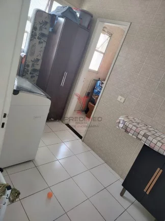 Imagem Vendo Excelente Apartamento de 2 Quartos , na Vila Monteiro 77 m²