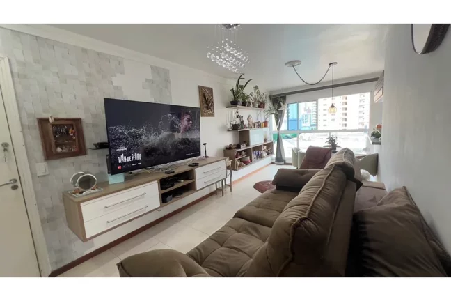 CR2C 145 Apto 590231197-7 - Apartamento à venda no bairro Centro - Balneário Camboriú/SC