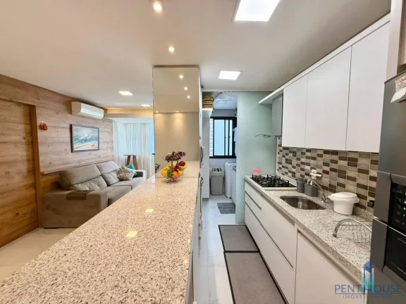 Imagem Apartamento Frente Mar para Venda em Balneário Camboriú, CENTRO, 2 dormitórios, 1 banheiro, 1 vaga