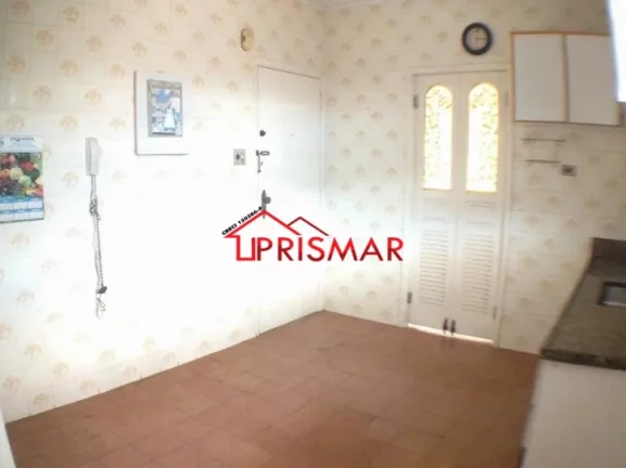 Imagem 3 dormitorios 1 suite dep empregada 1 vaga campo grande