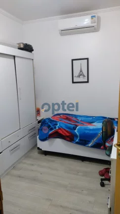Imagem Casa Mobiliada com 240 m², sendo 3 quartos 1 suite, 4 banheiros, 3 vagas com área gourmet com churrasqueira,Piscina, forno de lenha e forna de pizza.
