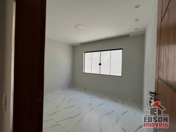 Imagem Casa 3 Quartos, Suíte, Churrasqueira no São Bento da Lagoa - Itaipuaçu