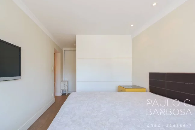 Imagem Pinheiros Venda - 3 Dormitórios (1 Suíte) - 1 Vaga - 157m²