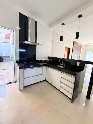 Imagem Casa à Venda – Vila Real próximo a Jaime Telline