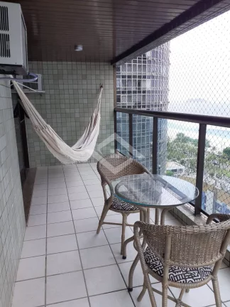 Imagem Apartamento para Aluguel à Beira-Mar na Barra da Tijuca - 154m², 4 Quartos