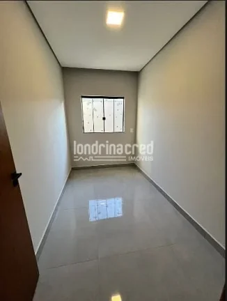 Imagem Ótima casa no Residencial José B. Almeida: 148m² de terreno, 98m² construídos, 3 dormitórios (1 suíte), banheiro social e 2 vagas de garagem