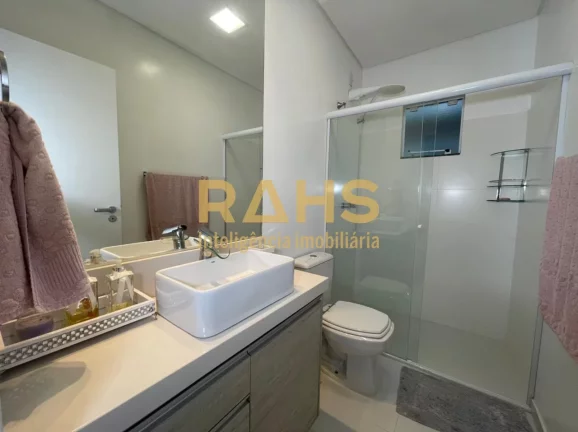 Imagem OPORTUNIDADE! De R$980.000,00 por R$899.000,00! Lindíssimo sobrado no Bairro Gloria, com fácil ace...