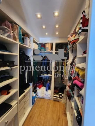 Imagem Apartamento no Sumaré com vista panorâmica: 168m², 3 suítes e 3 Garagens.