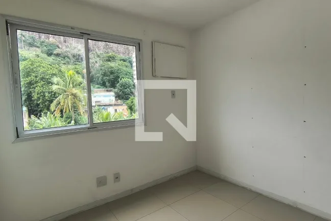 Imagem Apartamento à Venda - Vargem Pequena, 2 Quartos, 70 m2