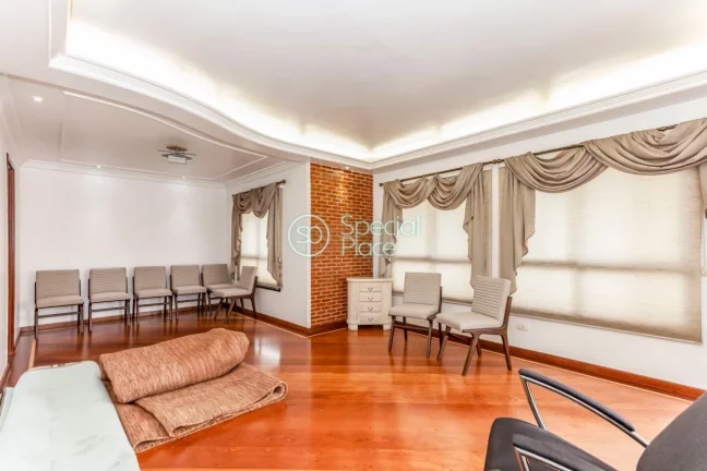 Imagem Lindo apartamento em Perdizes. São 144 m2 de área privativa. Ambientes amplos, arejado e repleto d...