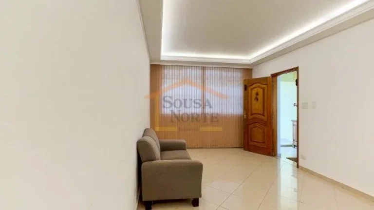 Imagem Sobrado com 175m² de área construída, distribuído em três níveis. Possui 3 dormitórios, sendo...