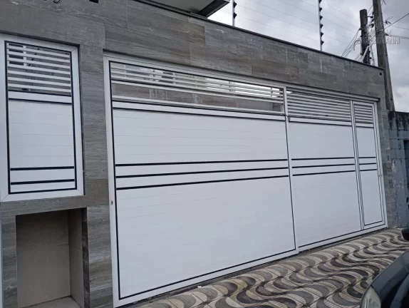 Imagem Triplex com 2 suítes à venda na Guilhermina em Praia Grande1