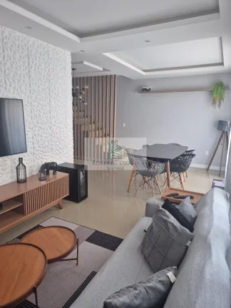 Imagem Casa em Condomínio de Luxo na Taquara, Rio de Janeiro-RJ: 3 quartos, 1 suite, 1 sala, 2 banheiros, 3 vagas de garagem, 135 m².