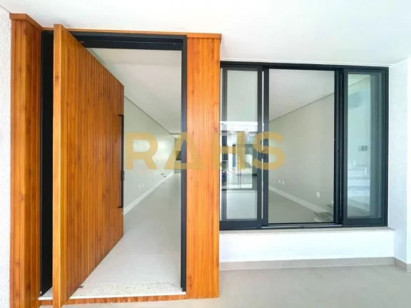 Imagem Excelente sobrado geminado novo localizado no bairro Santo Antônio em Joinville, bem próximo a Cas...