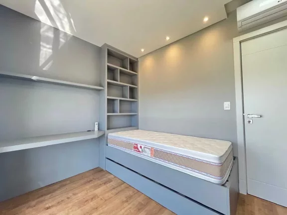 Imagem Apartamento mobiliado com 3 dormitórios sendo 2 suítes e 2 vagas de garagem em Itajaí
