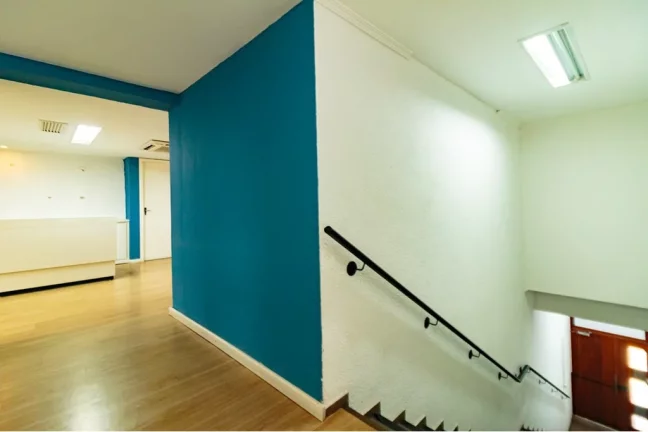 Imagem Sala à venda no bairro Santana - Porto Alegre/RS