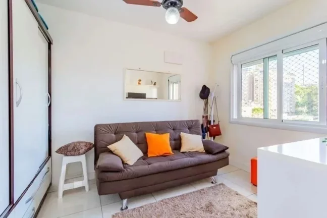 Imagem Apartamento Impecável de 3 dormitórios e 2 vagas