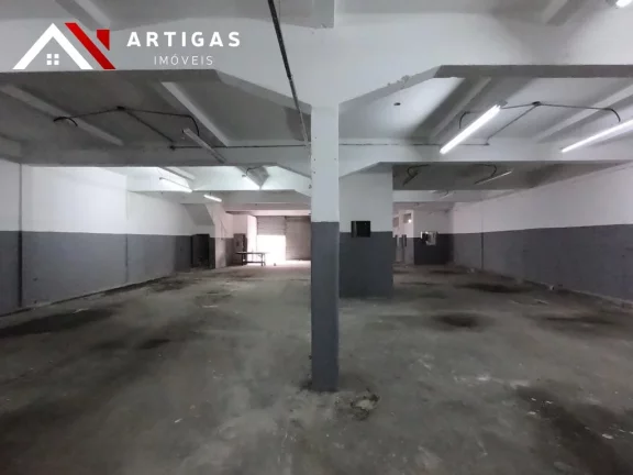 Imagem Alugo Galpão no Belenzinho A.C 1500 m2 com entrada para caminhões - 2 Pisos