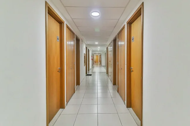 Imagem Sala Comercial para Venda em Rio de Janeiro, Campo Grande, 1 banheiro, 1 vaga