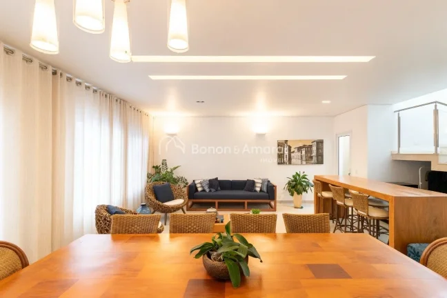 Imagem Sobrado à venda em condomínio com 3 quartos (sendo 1 suíte master com closet, banheiro social e s...