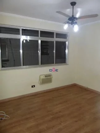 Imagem Apartamento com 2 dormitórios, 2 banheiros à venda, 61 m² por R$ 382.000 - Embaré - Santos/SP