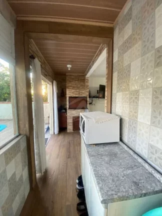 Imagem SOBRADO COM PISCINA , 4 DORMITÓRIOS SENDO 1 SUÍTE, RAINHA DO MAR