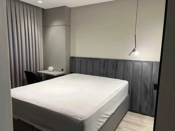 Imagem Flat mobiliado com 1 dormitório e 1 vaga de garagem em Itapema/SC
