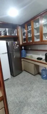 Imagem Apartamento à venda em Niterói, Icaraí, com 3 quartos, 220m2