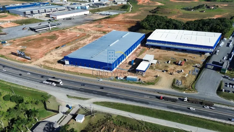 Imagem Galpões Industriais Premium para Locação na BR-101