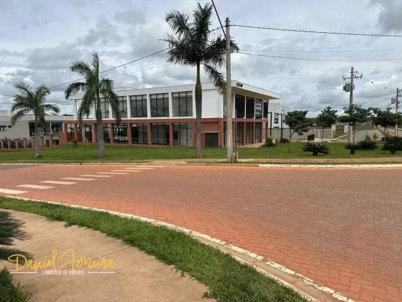 Imagem Lote à venda totalmente plano, murado no Condomínio Le Jardin