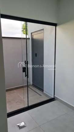 Imagem Essa casa térrea em condomínio fechado em Paulínia-SP é ideal para quem busca conforto e privaci...