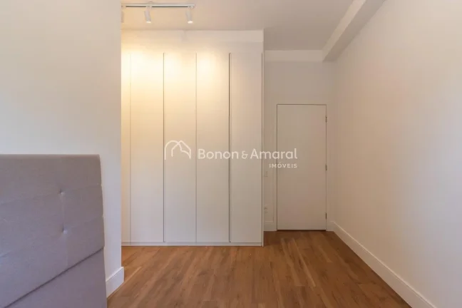 Imagem Condomínio recém-lançado em localização privilegiada, próximo aos principais comércios e aven...