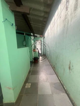 Imagem Casa Aconchegante com 3 Quartos, Edícula e Ótima Área Externa!