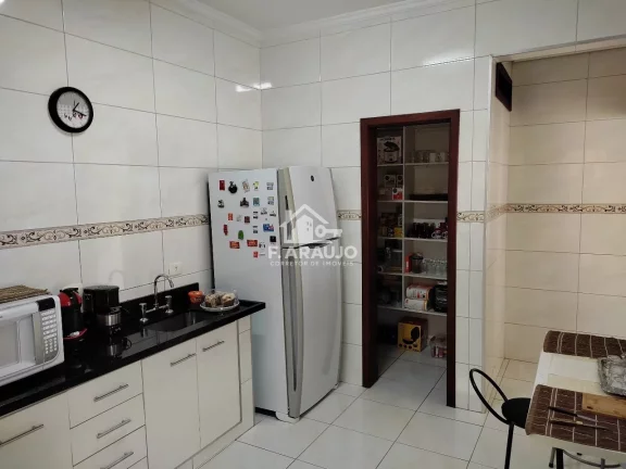 Imagem Sobrado em Condomínio fechado à venda em Lago da Serra em Araçoiaba da Serra-SP!