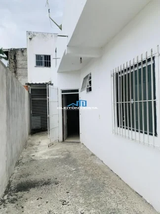 Imagem Casa para Venda em Feira de Santana, Tomba, 3 dormitórios, 1 suíte, 2 banheiros