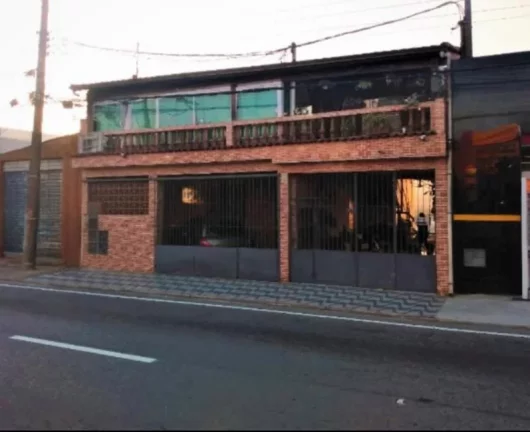 Imagem Sobrado com 2 dormitórios à venda, 366 m² por R$ 2.280.000,00 - Vila Jundiaí - Mogi das Cruzes/SP
