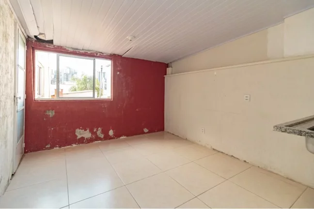 Imagem Apartamento à venda em Porto Alegre, Petrópolis, com 1 quarto, 46m2