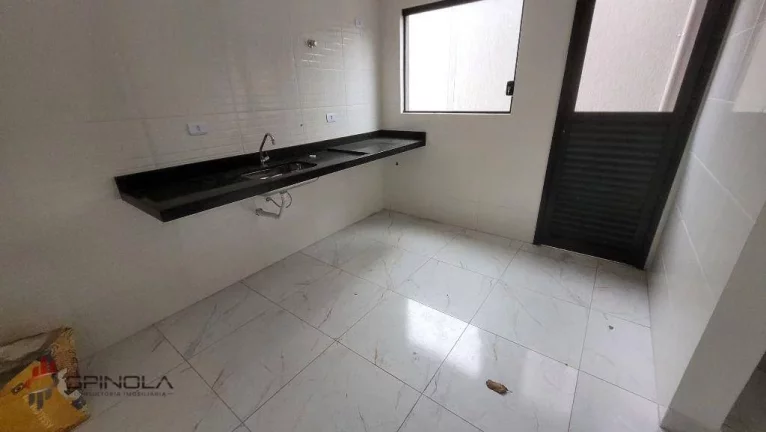 Imagem Sobrado com 2 dormitórios à venda, 105 m² por R$ 540.000,00 - Aviação - Praia Grande/SP