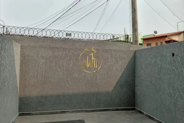 Imagem Sobrado para Venda em Sorocaba, Wanel Ville, 3 dormitórios, 1 suíte, 3 banheiros, 1 vag