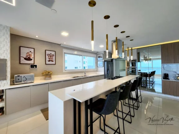 Imagem Frente ao Mar para Venda em Balneário Camboriú / SC no bairro Centro