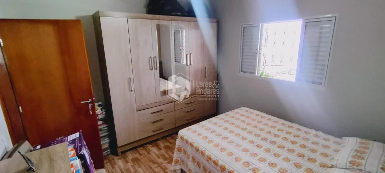 Imagem CASA À VENDA, COM 250 M² QUINTAL ESPAÇOSO, COM MÓVEIS PLANEJADOS NA COZINHA E 4 VAGAS , COM EDÍCULA - JARDIM SYDNEY, SÃO PAULO, SP