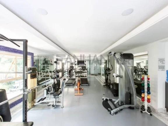 Imagem VENDO EXCELENTE APARTAMENTO NA RUA PROF. ARTHUR rAMOS. Quadra de Tênis,junto ao clube Pinheiros,vista panorâmica,único! Sofisticado empreendimento e